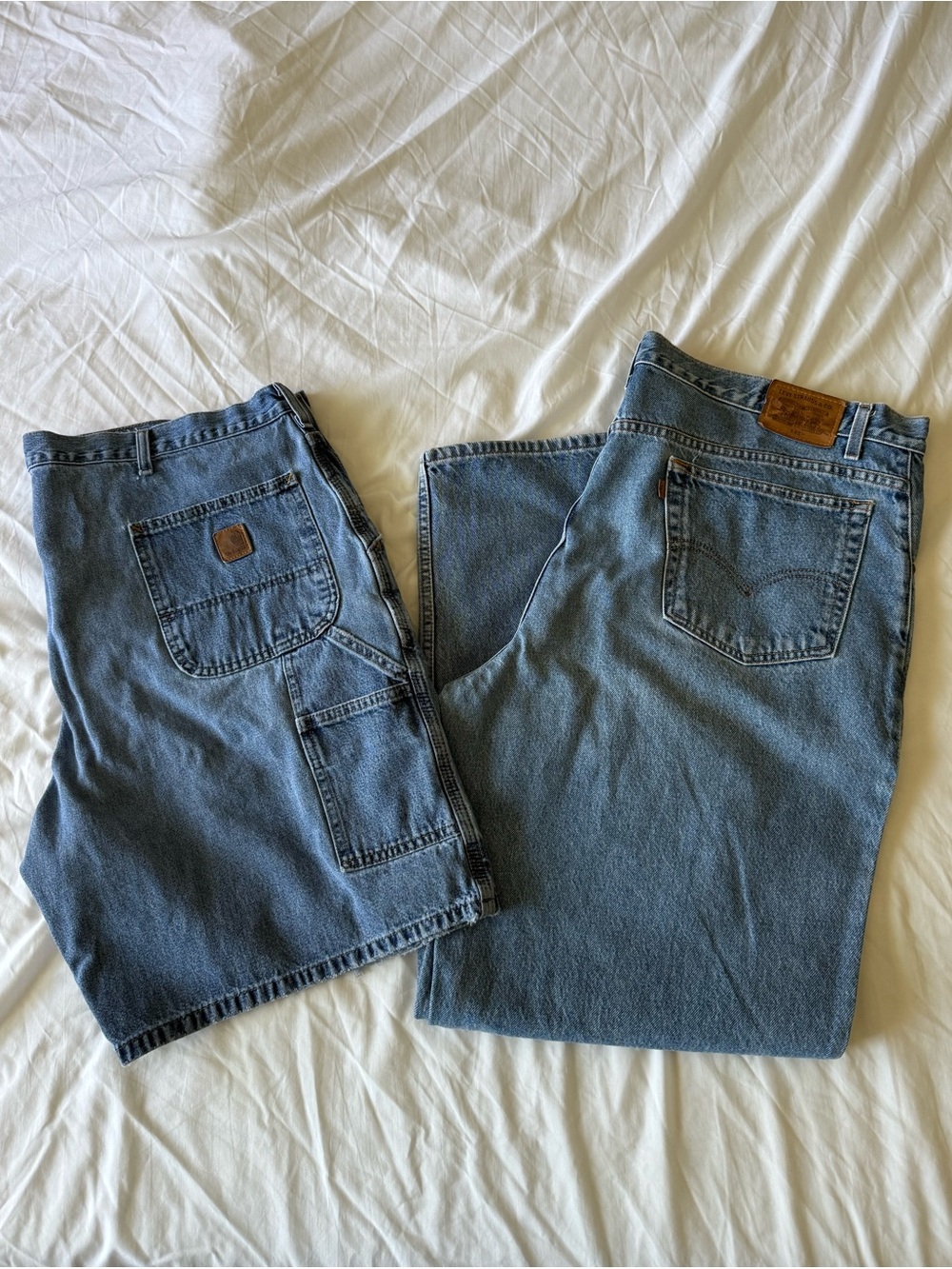 Size 44 Carhartt Jean Shorts and Levi Pants bundle